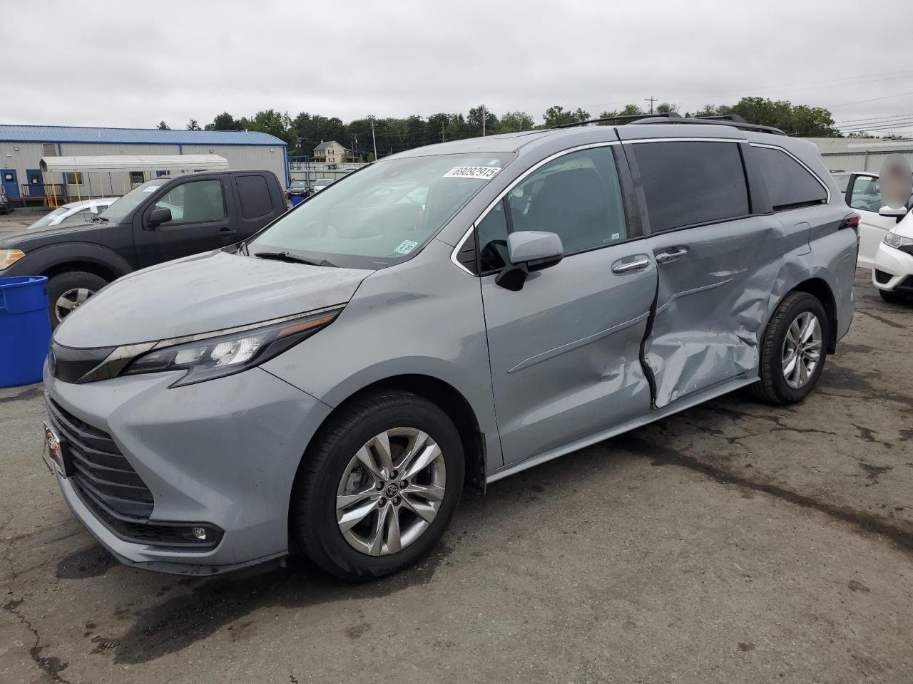 2022 Toyota Sienna xle XLE