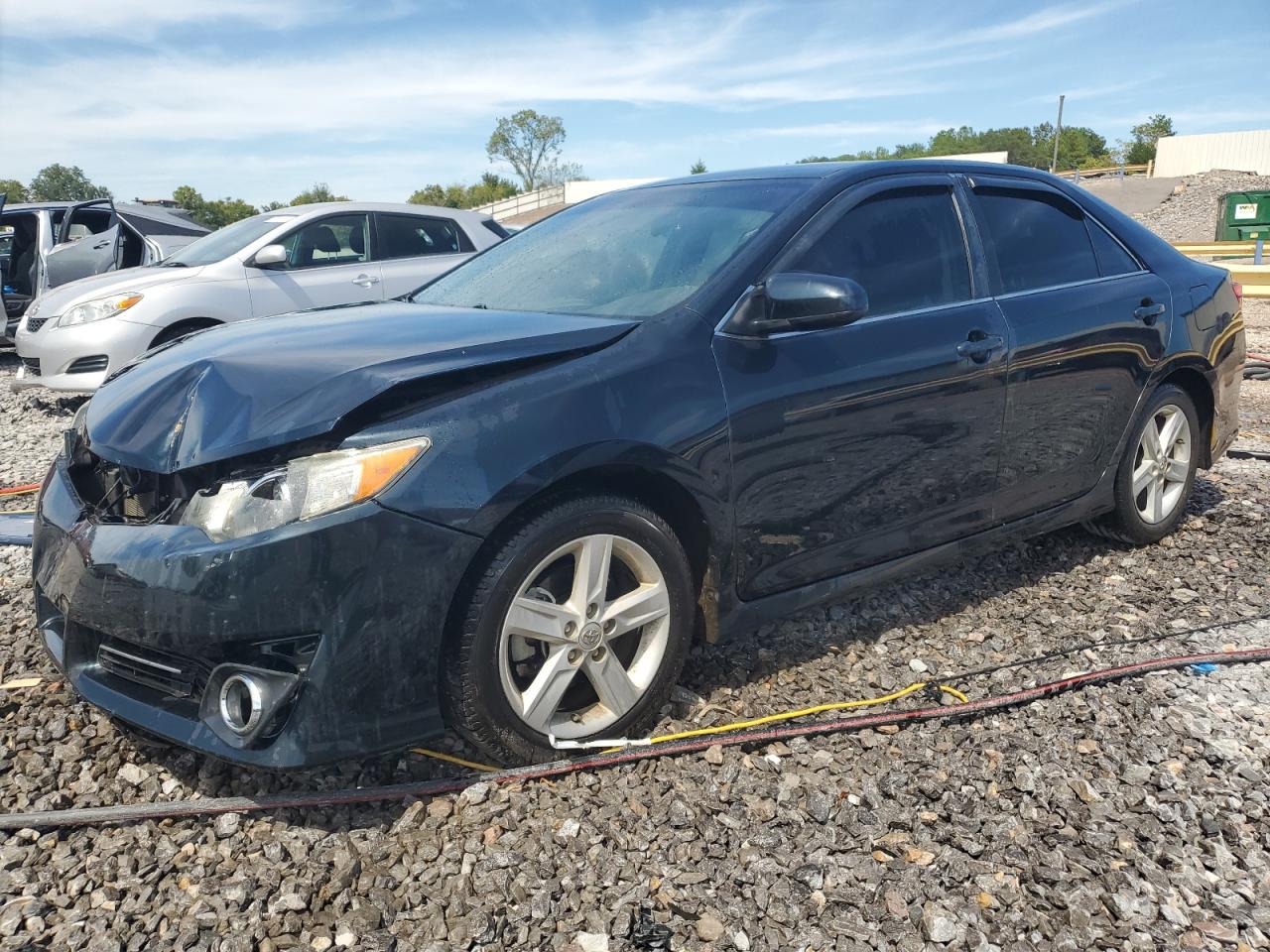 2014 Toyota Camry l L