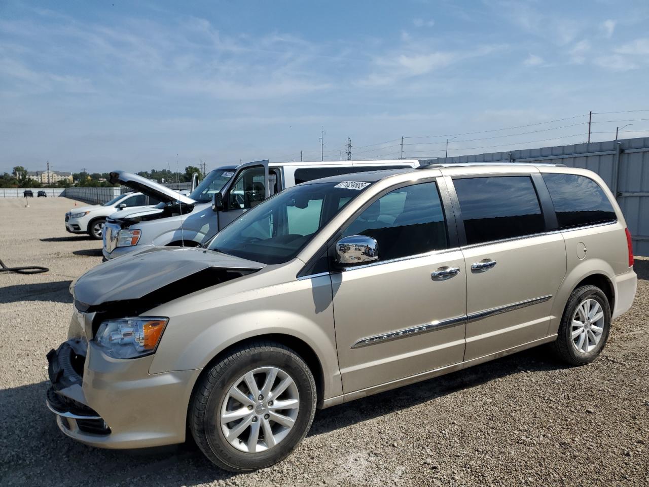 2016 Chrysler Town & cou LIMITED PLATINUM