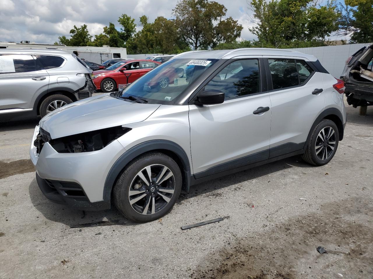 2018 Nissan Kicks s S