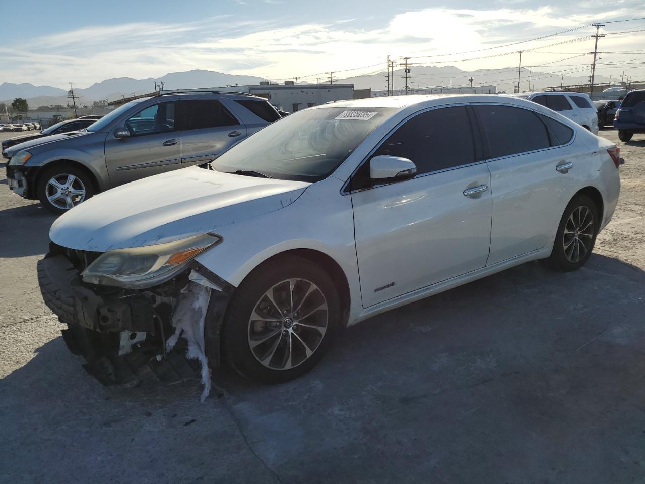Toyota Avalon hybrid