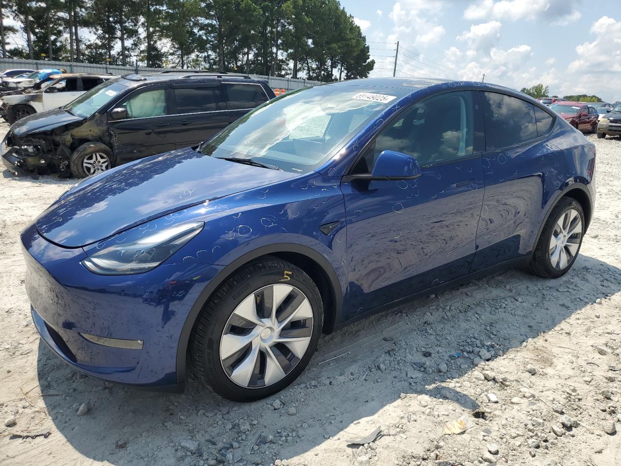 2023 Tesla Model y