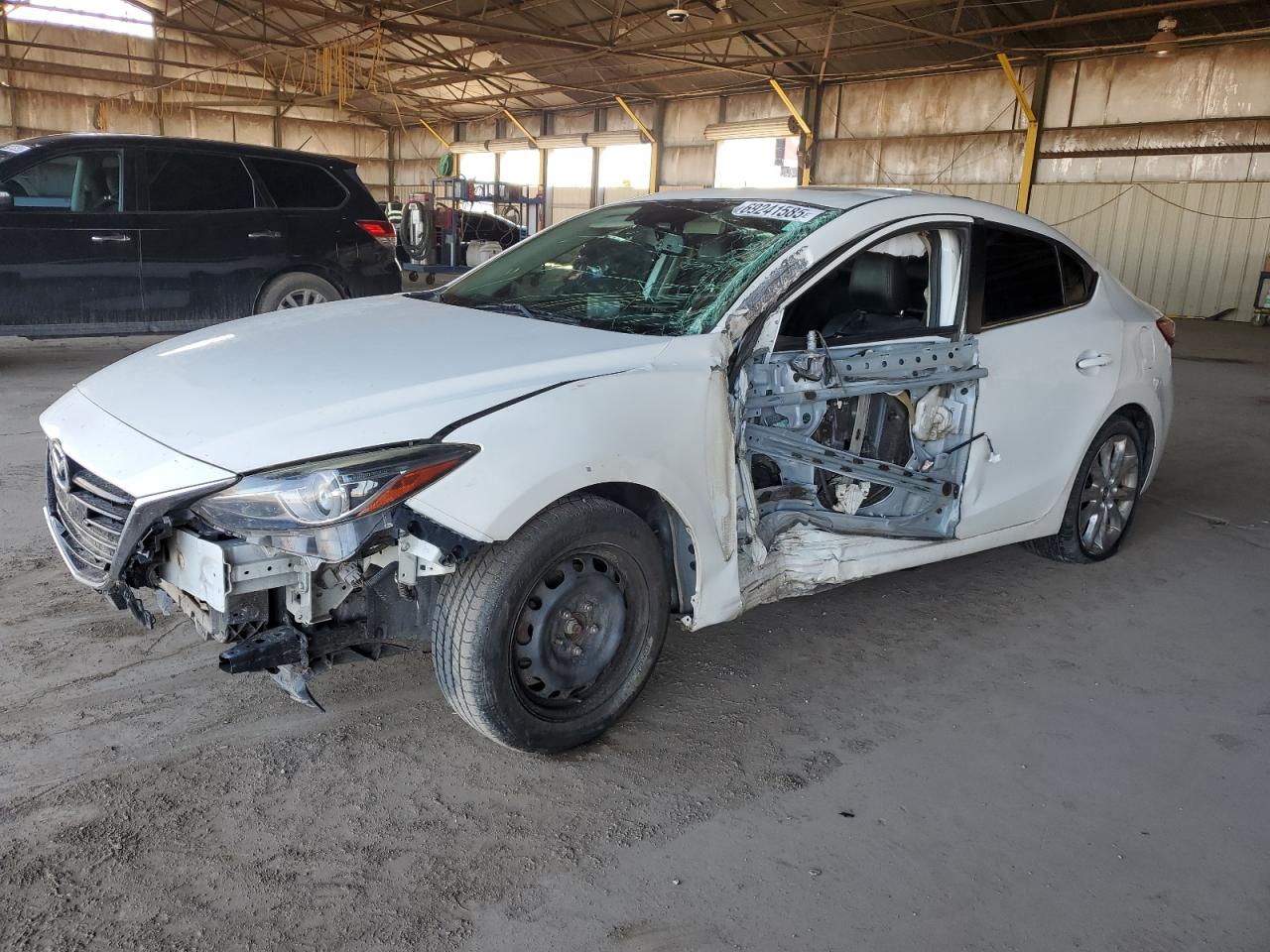 2014 Mazda 3 grand to GRAND TOURING