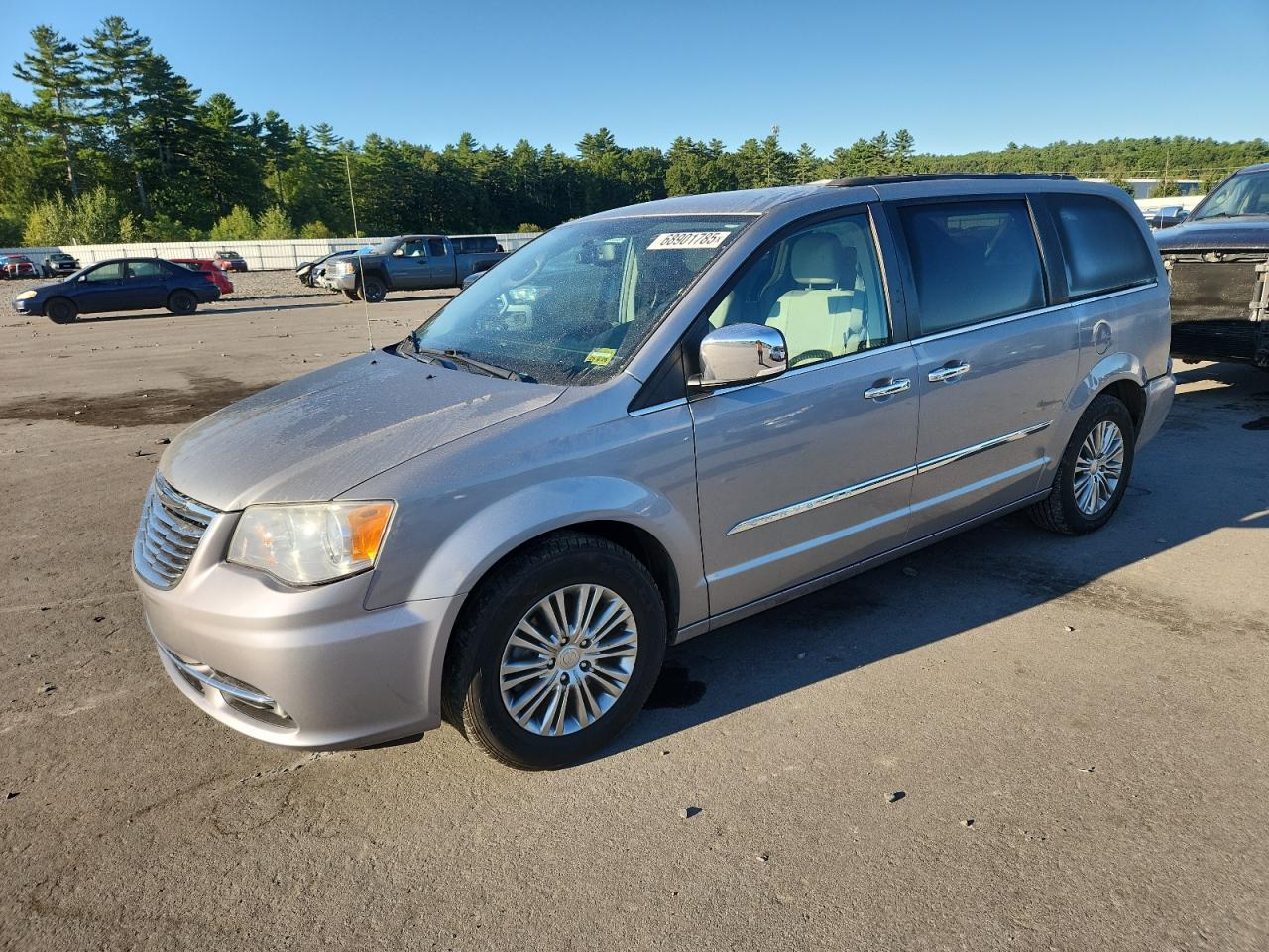 2014 Chrysler Town & cou TOURING L