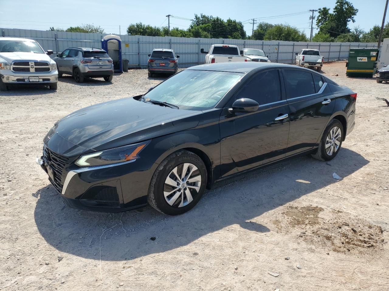 2023 Nissan Altima s S