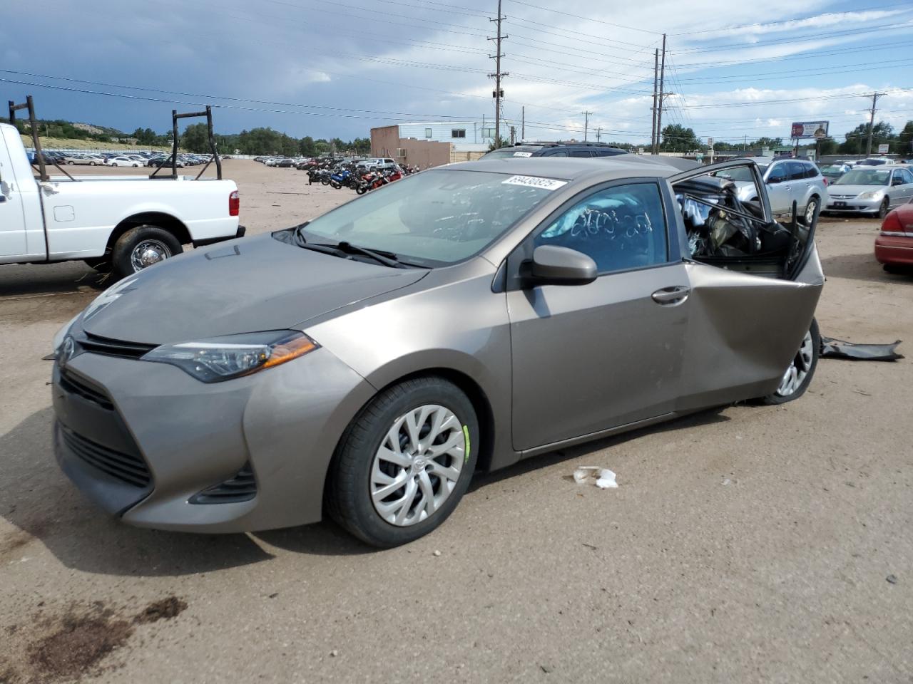 Toyota Corolla l