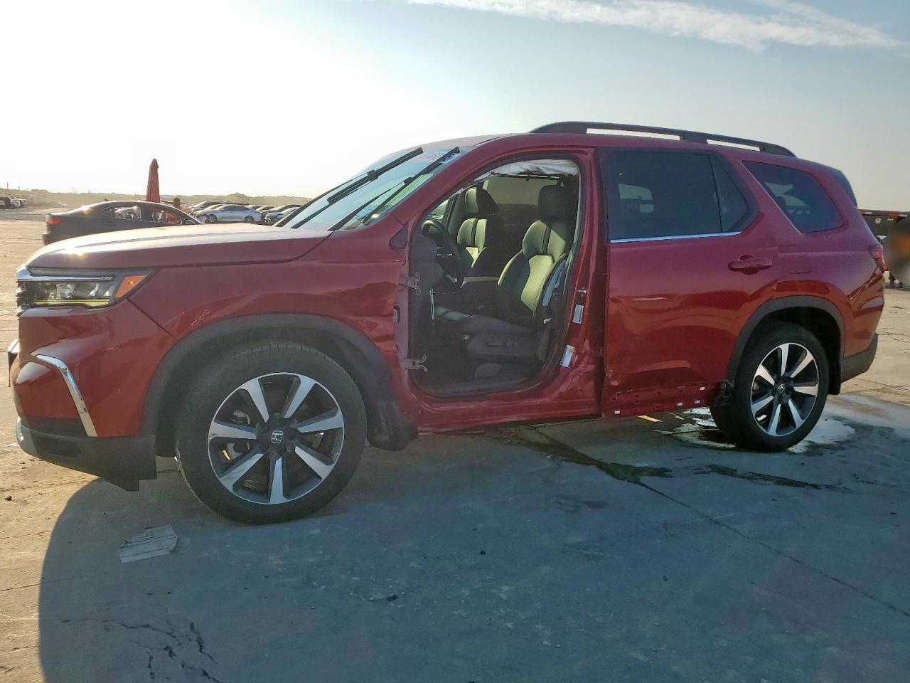 2025 Honda Pilot tour TOURING