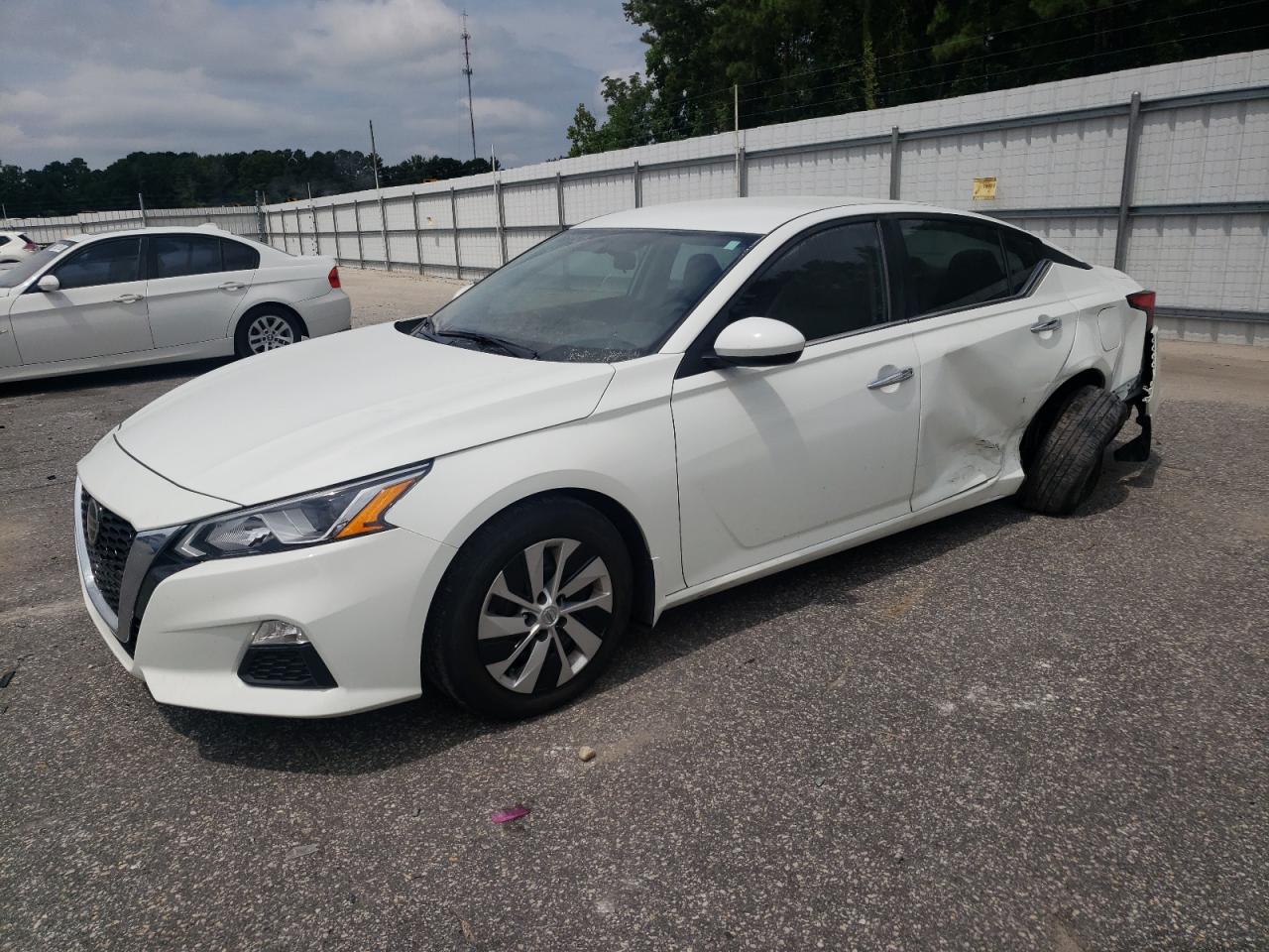 2020 Nissan Altima s S