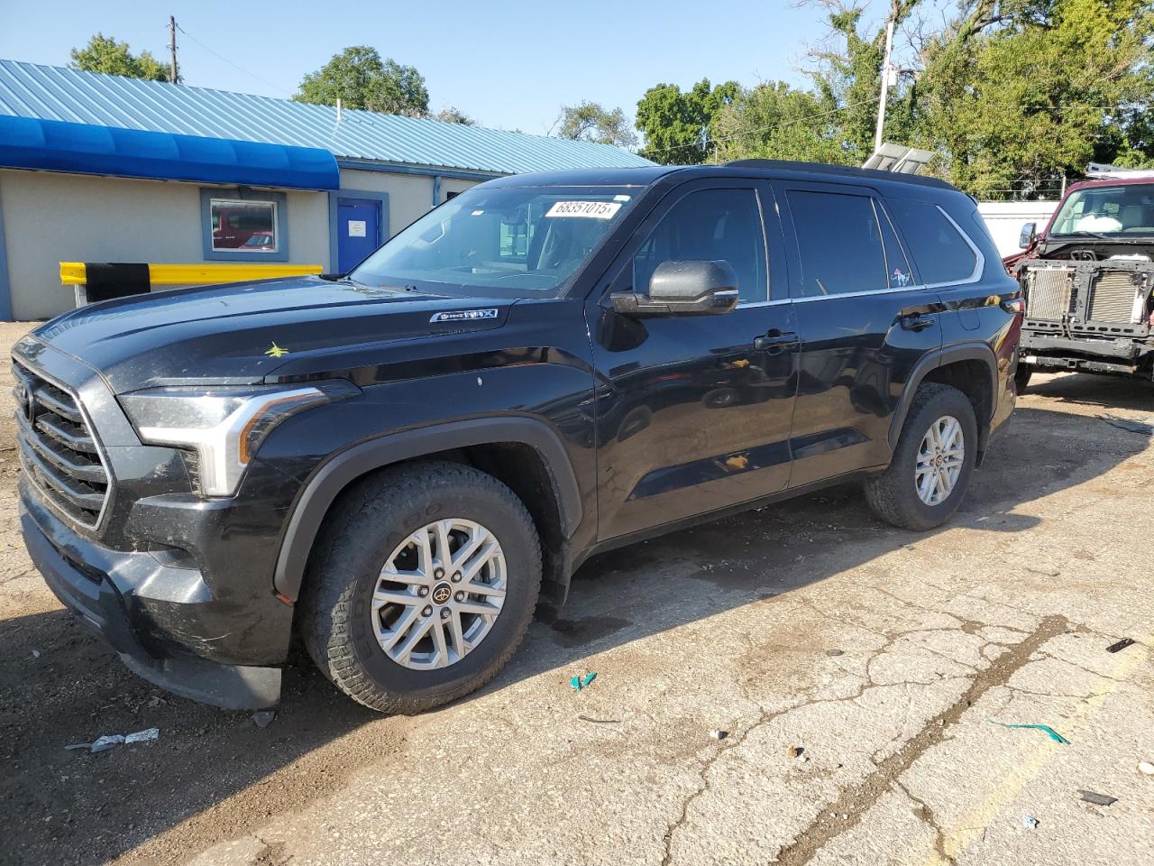 2023 Toyota Sequoia sr SR5
