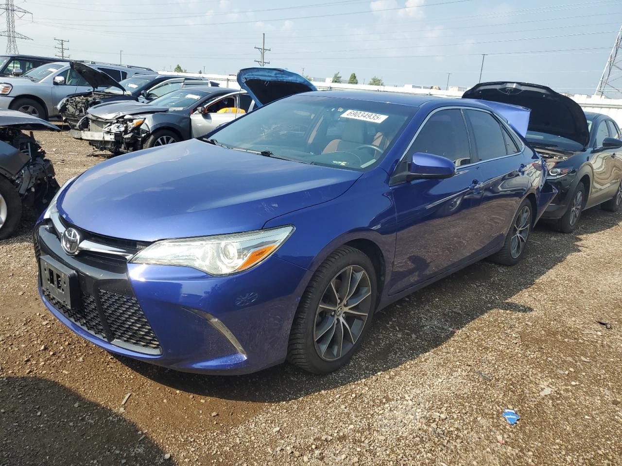 2016 Toyota Camry le LE