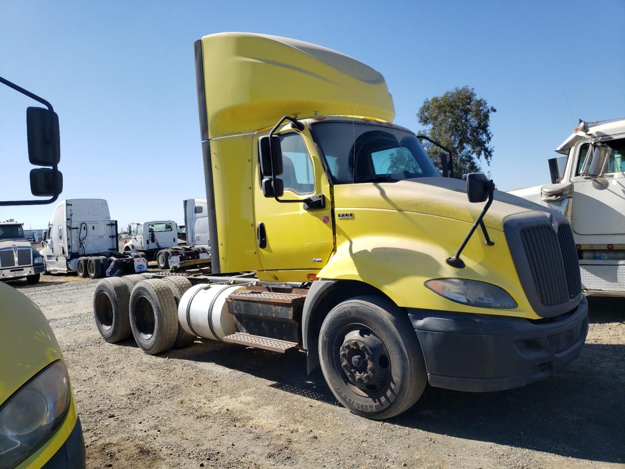2018 International Rh613 semi truck