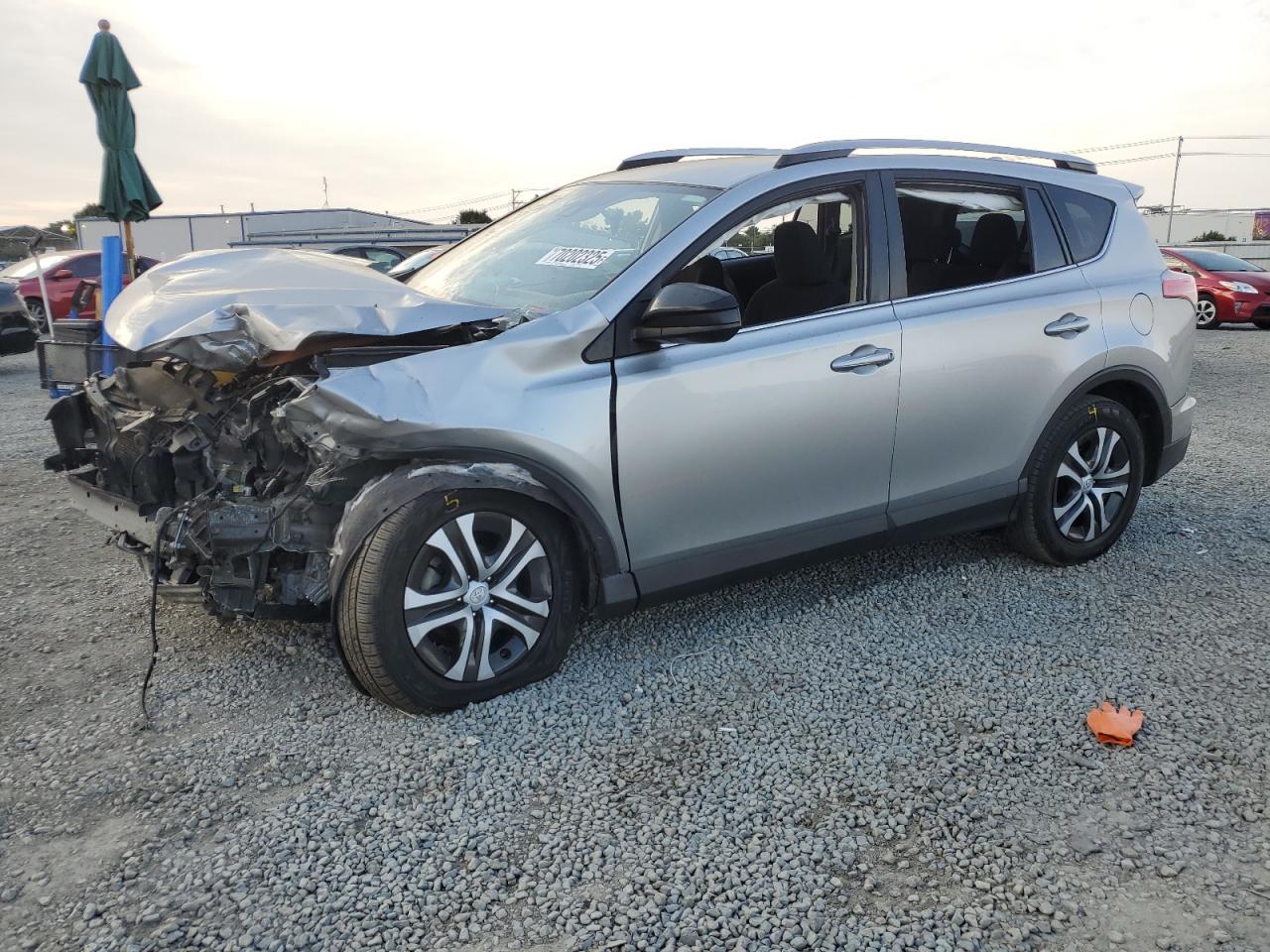 2018 Toyota Rav4 le LE