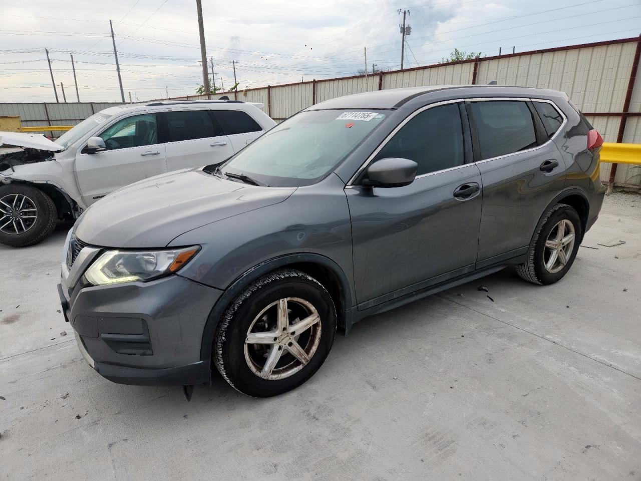 2018 Nissan Rogue s S