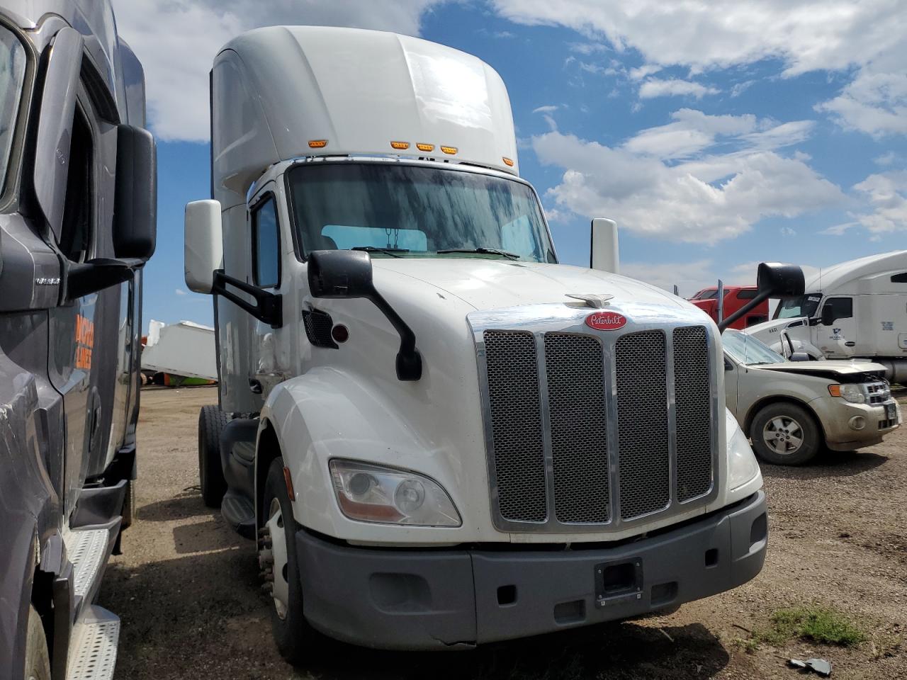 2015 Peterbilt 579