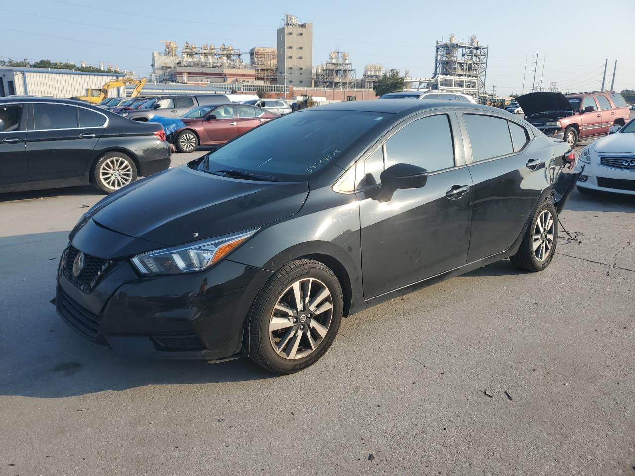 2021 Nissan Versa sv SV