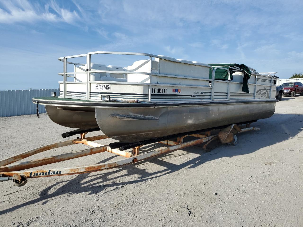 1995 Landau Boat Co Runabout
