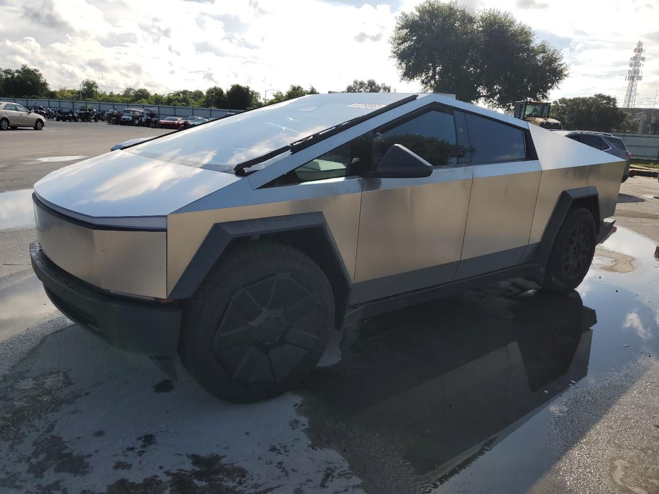 2024 Tesla Cybertruck