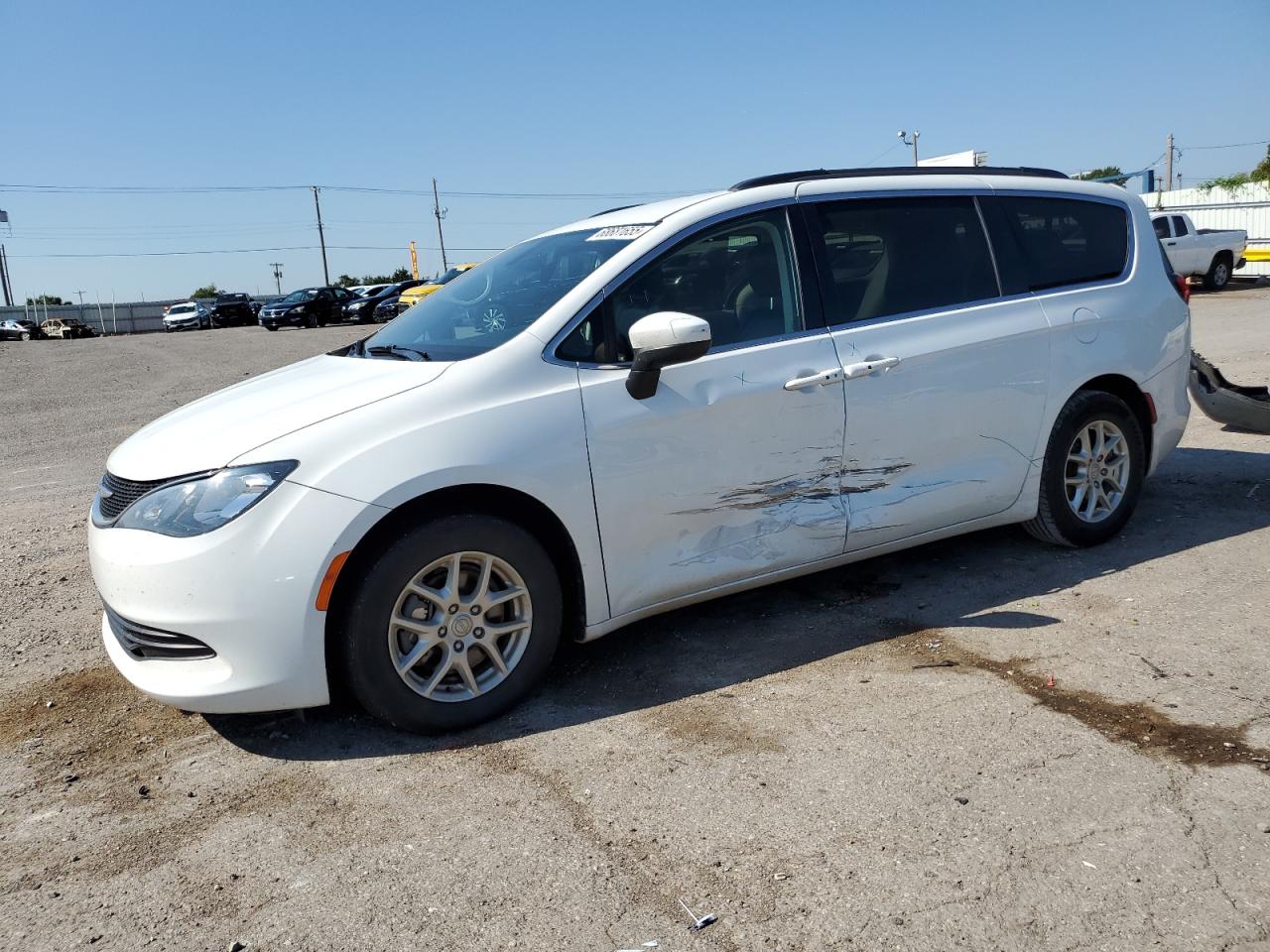 2020 Chrysler Voyager