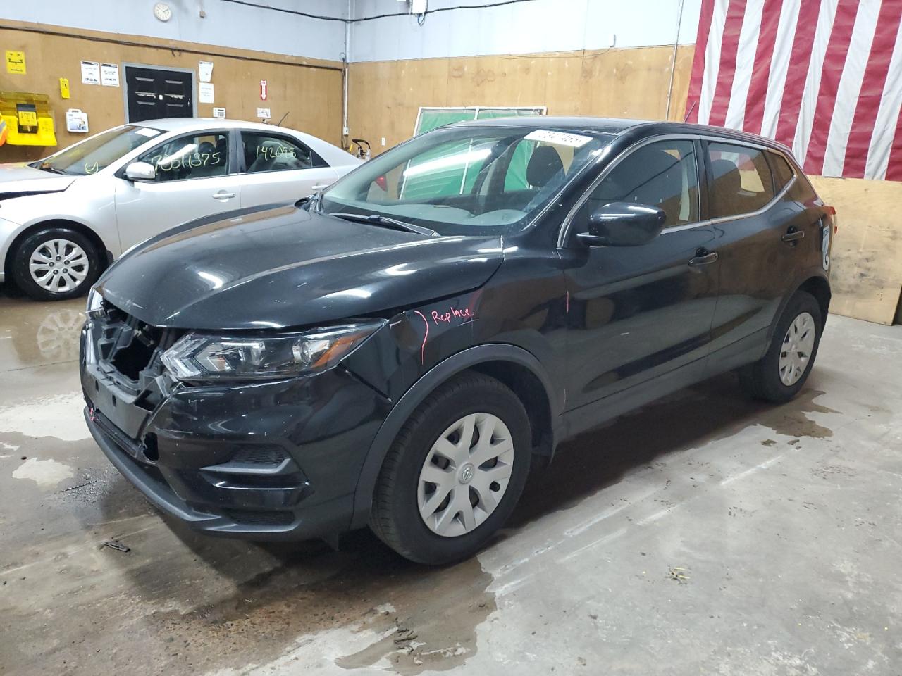 2020 Nissan Rogue sport s S