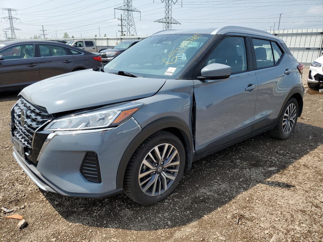 2021 Nissan Kicks sv SV