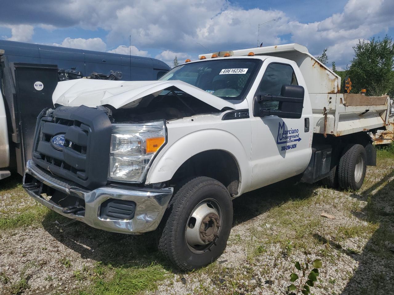 2011 Ford F350 super