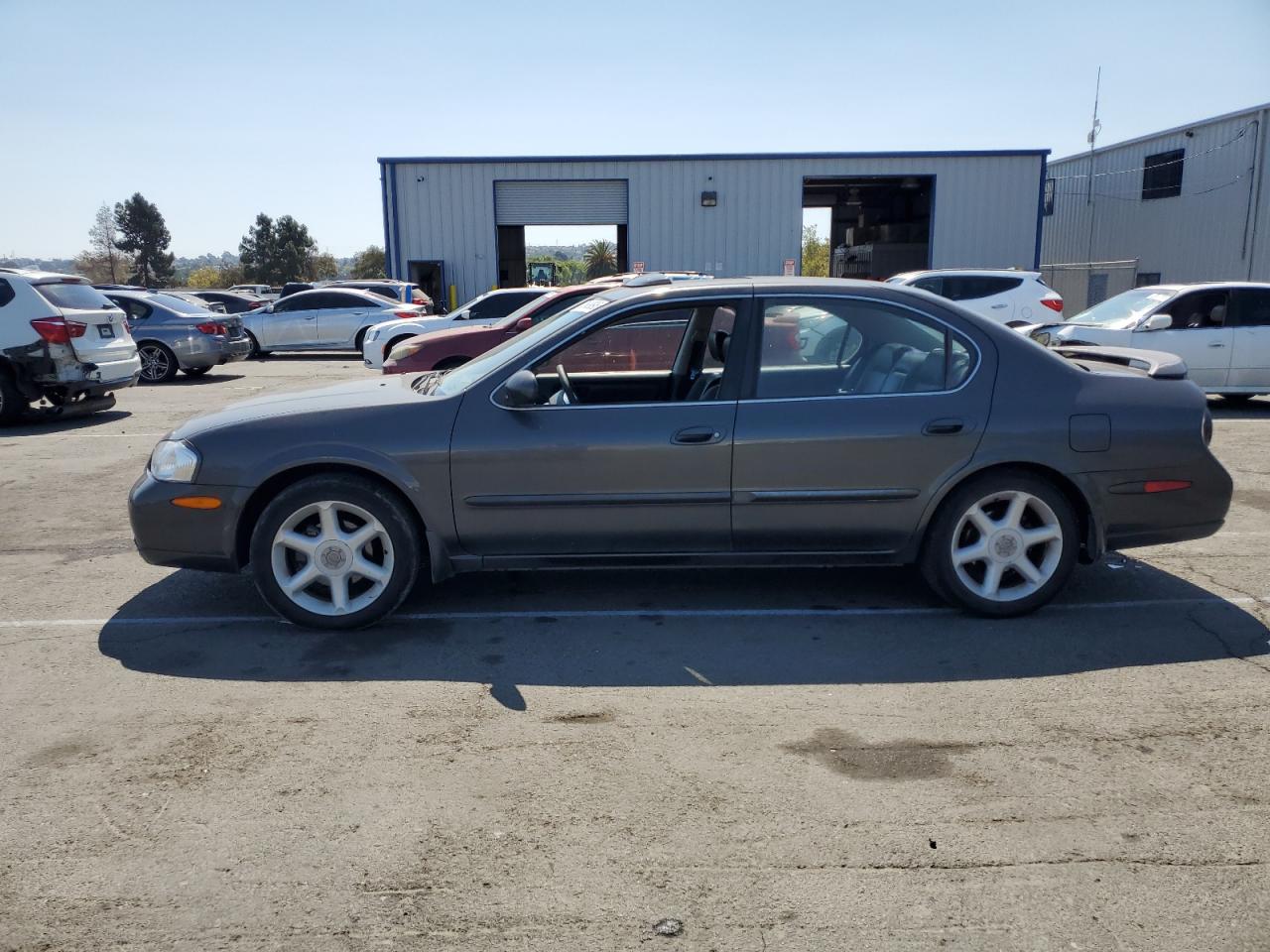 2001 Nissan Maxima gxe GXE