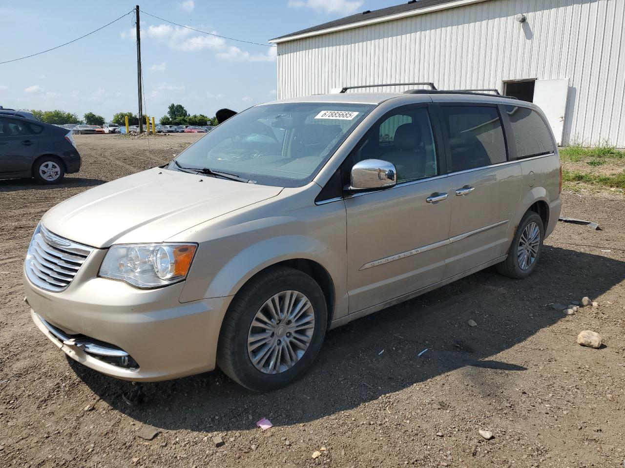2013 Chrysler Town & country touring l TOURING L