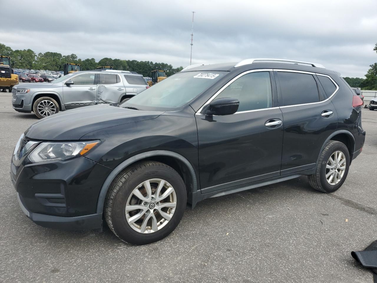 2018 Nissan Rogue s S