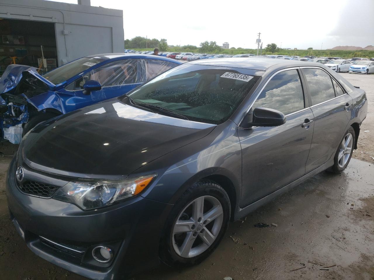 2013 Toyota Camry l L