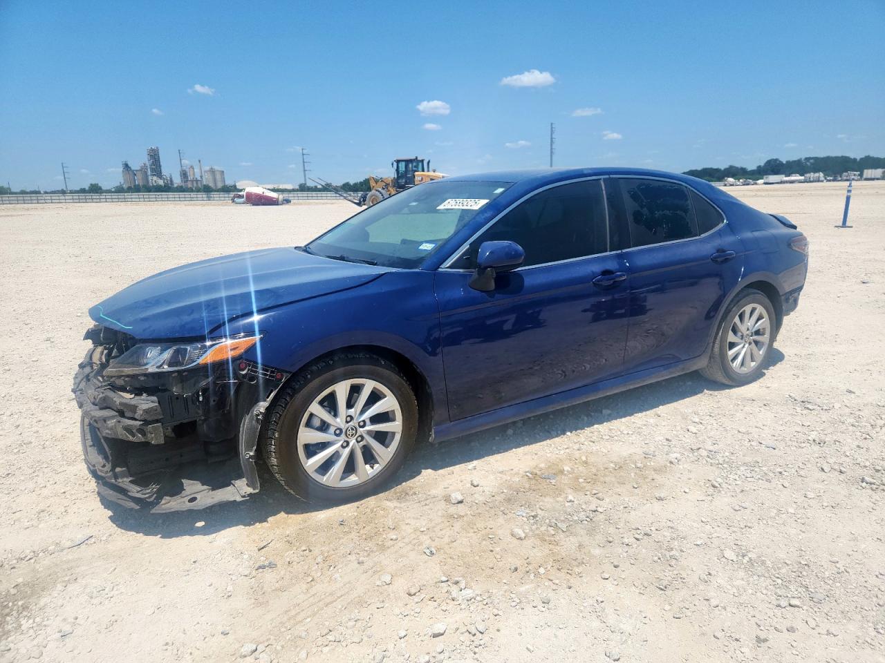 2023 Toyota Camry le LE