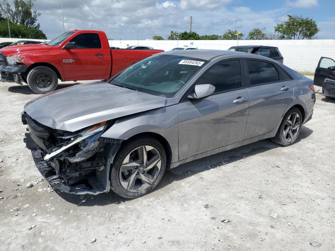 2023 Hyundai Elantra se SEL