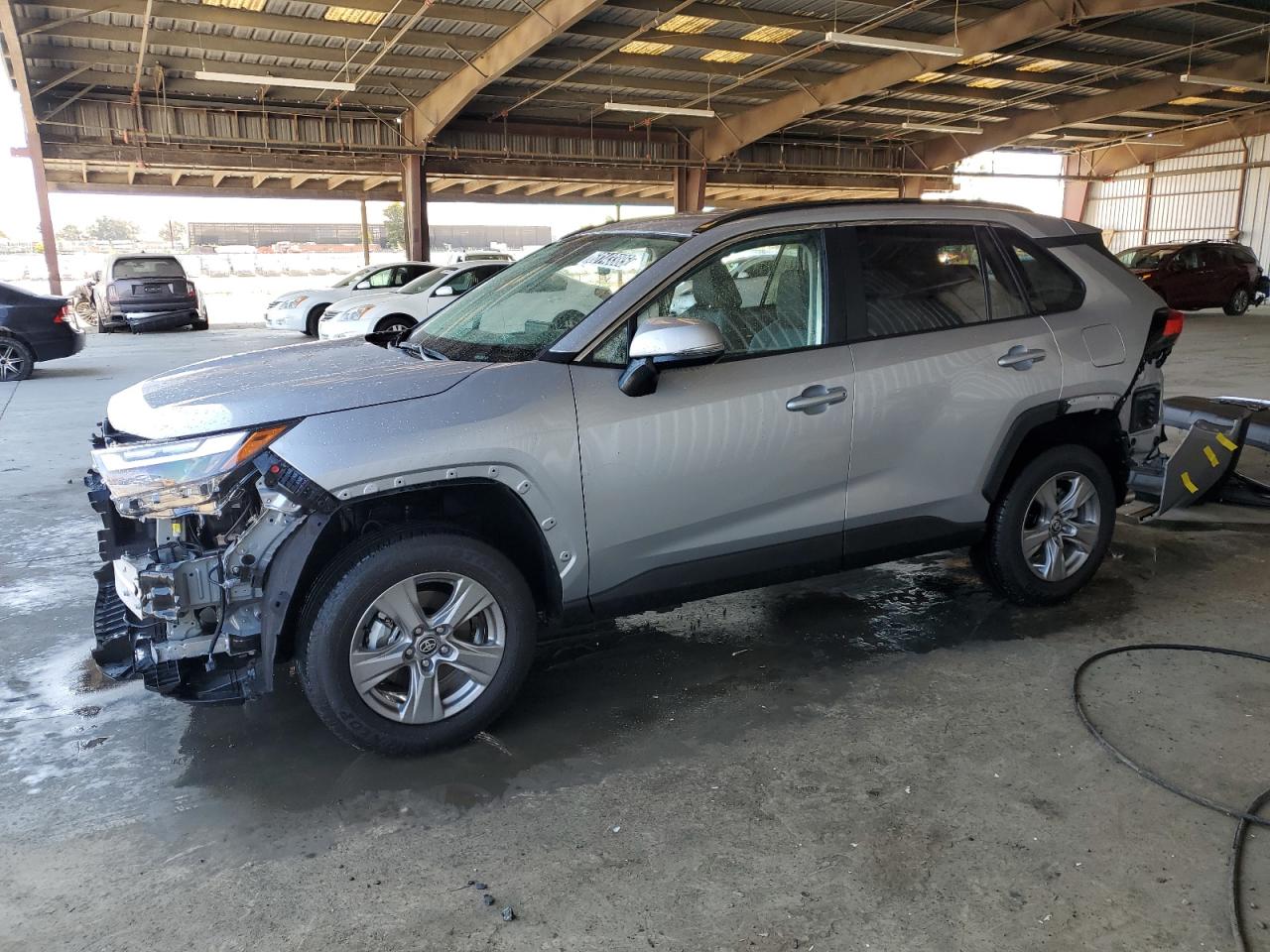 2025 Toyota Rav4 xle XLE