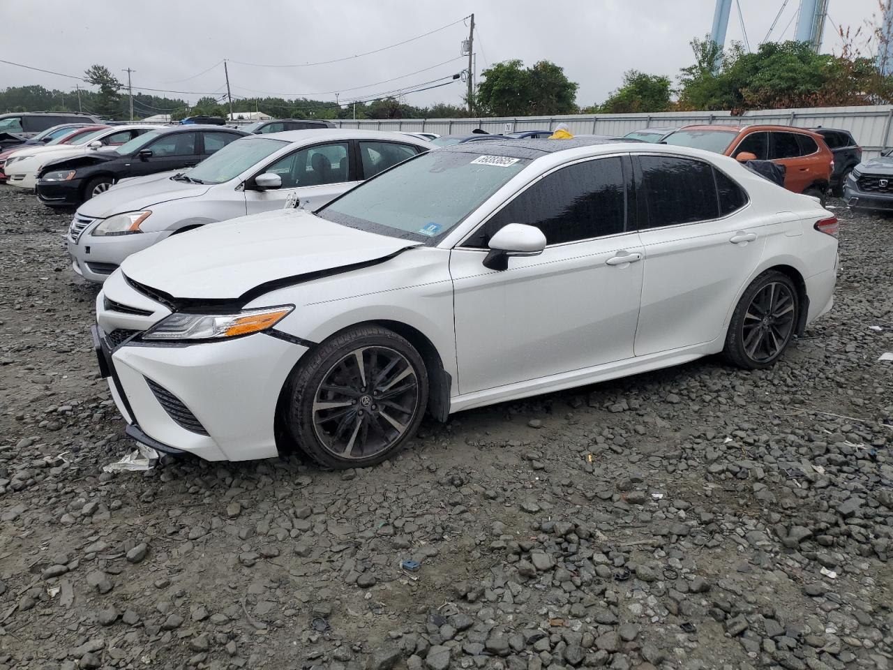2020 Toyota Camry xse XSE