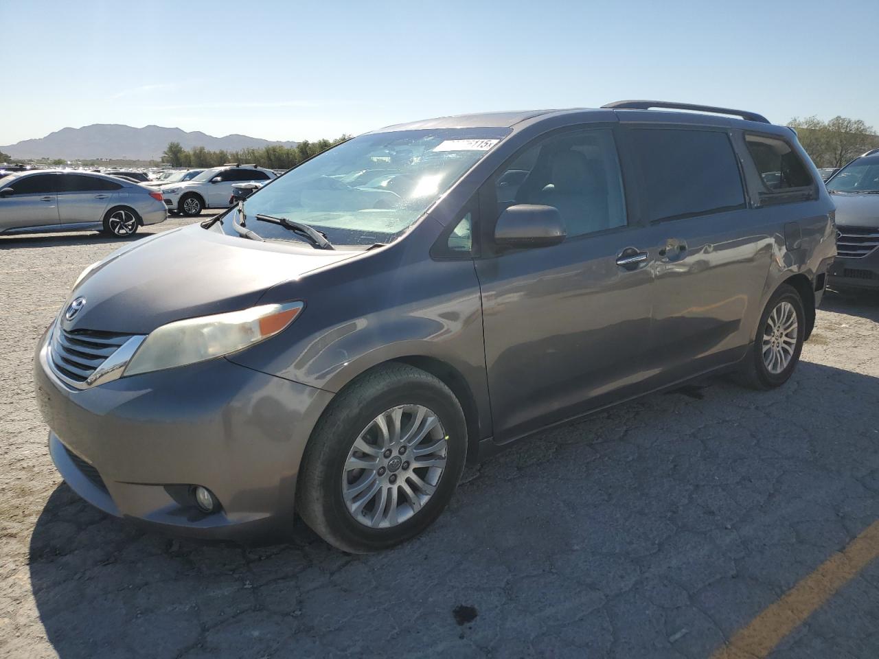 2016 Toyota Sienna xle XLE