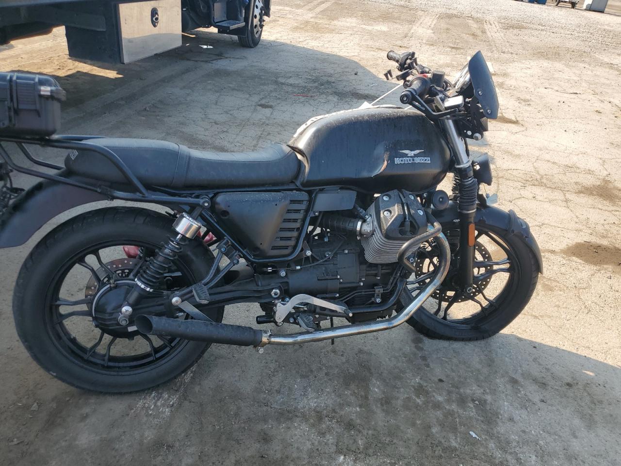 2016 Moto guzzi V7 ll ston
