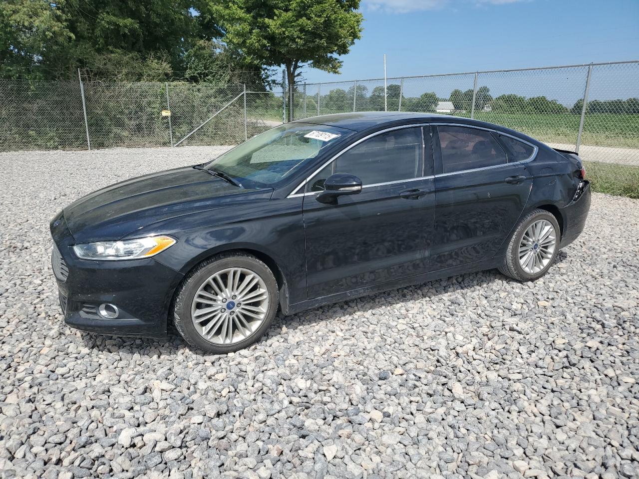 2016 Ford Fusion se SE