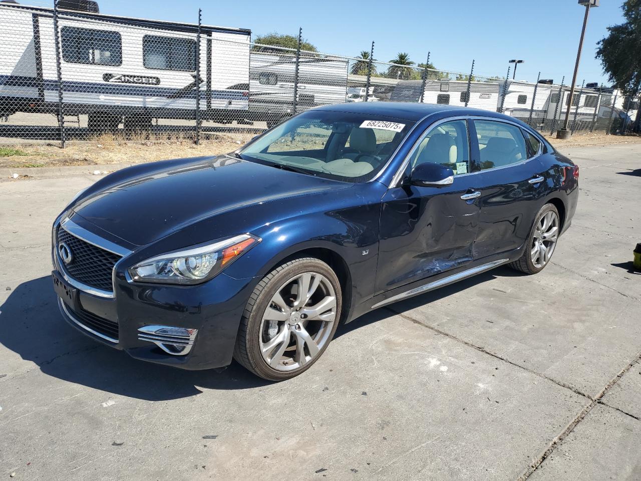 2019 Infiniti Q70