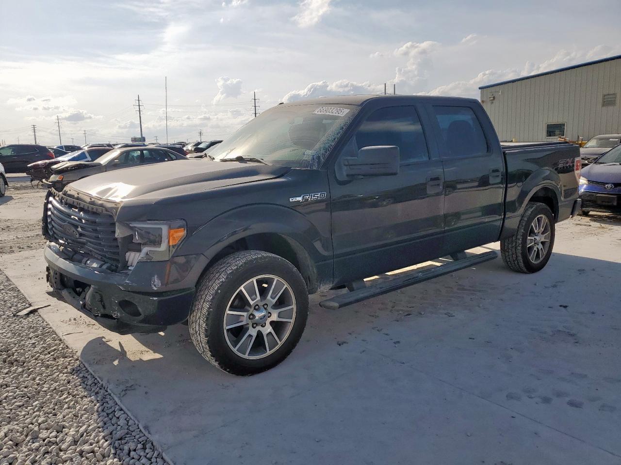 2014 Ford F150 supercrew SUPERCREW