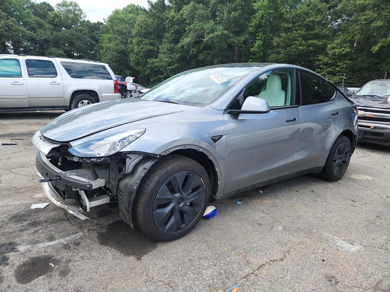 2025 Tesla Model y