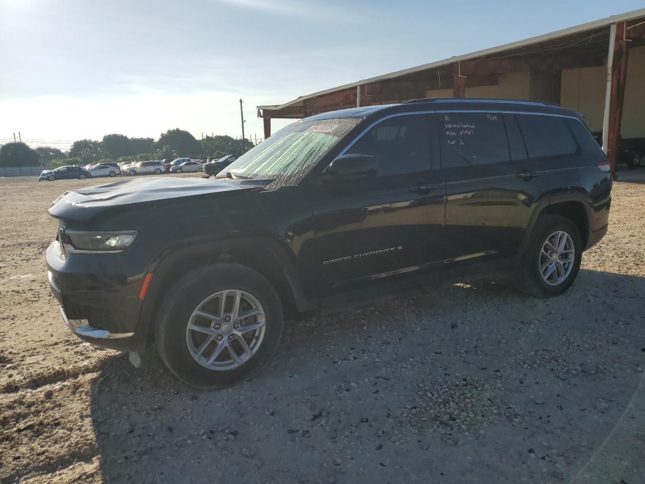 2022 Jeep Grand cherokee L Laredo