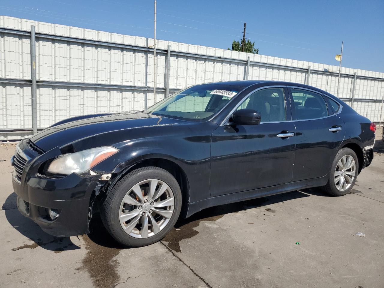 2012 Infiniti M37