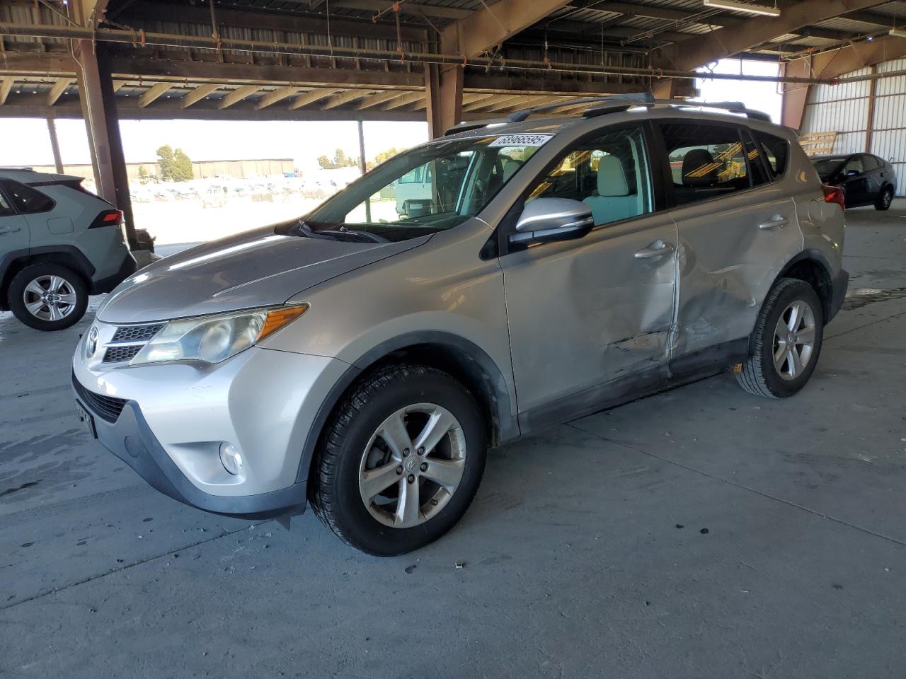 2013 Toyota Rav4 xle XLE