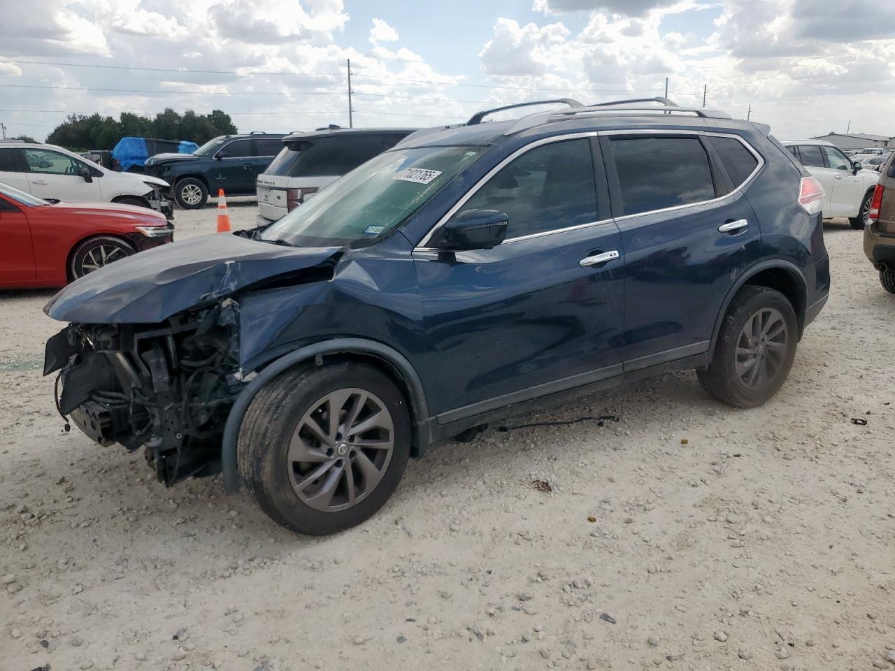 Nissan Rogue s