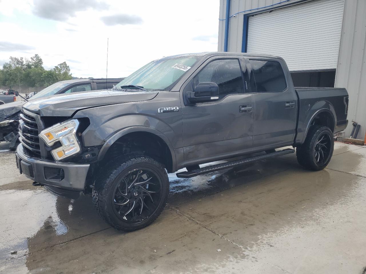 2015 Ford F150 super SUPERCREW