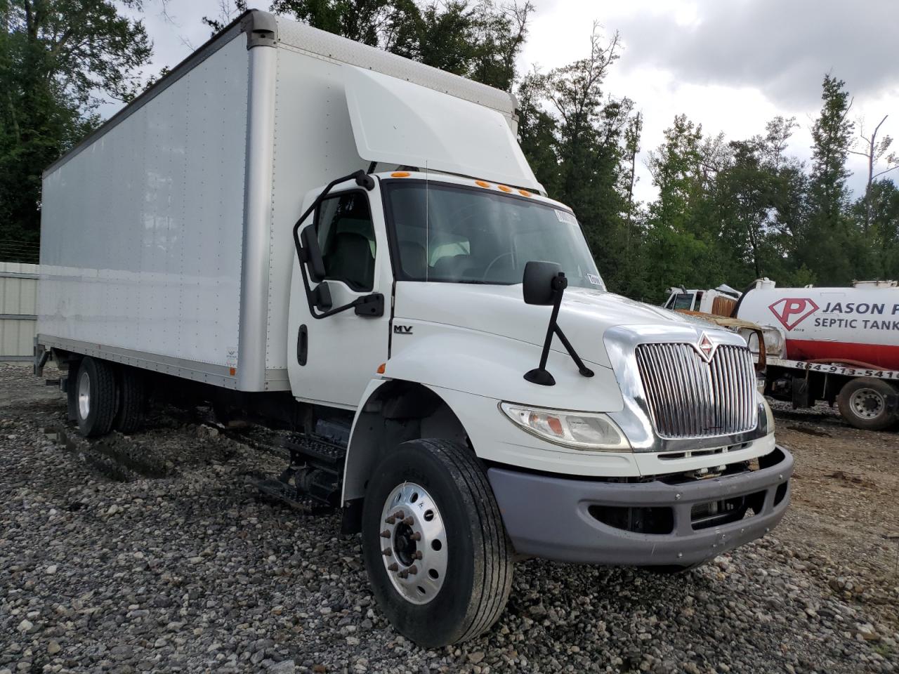 2020 International Mv607