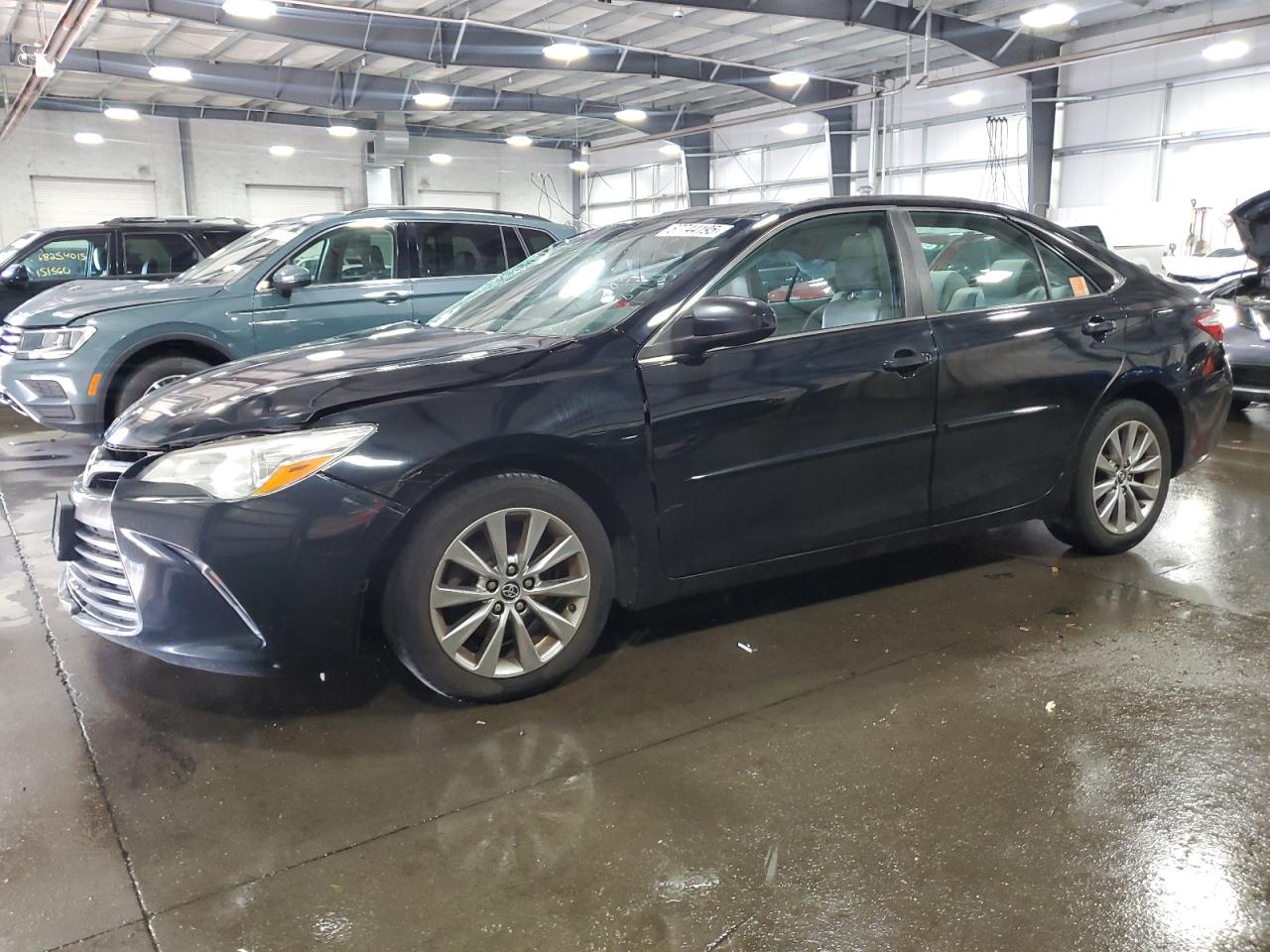 2015 Toyota Camry le LE