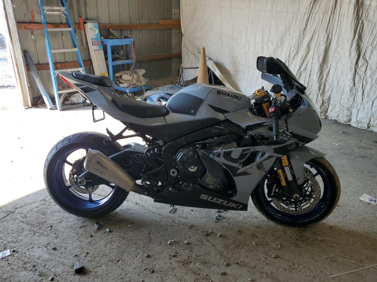 2022 Suzuki R