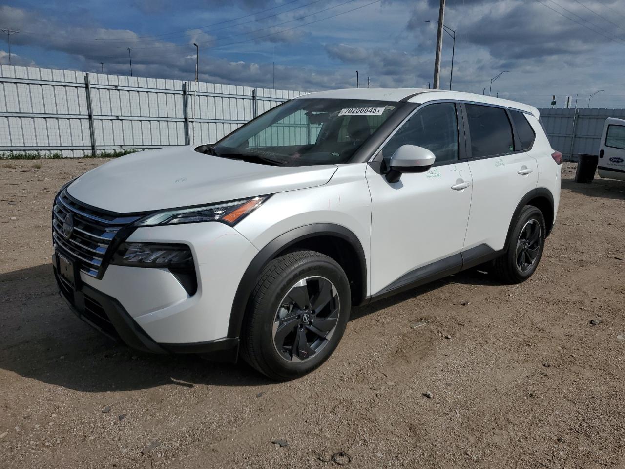 2024 Nissan Rogue sv SV