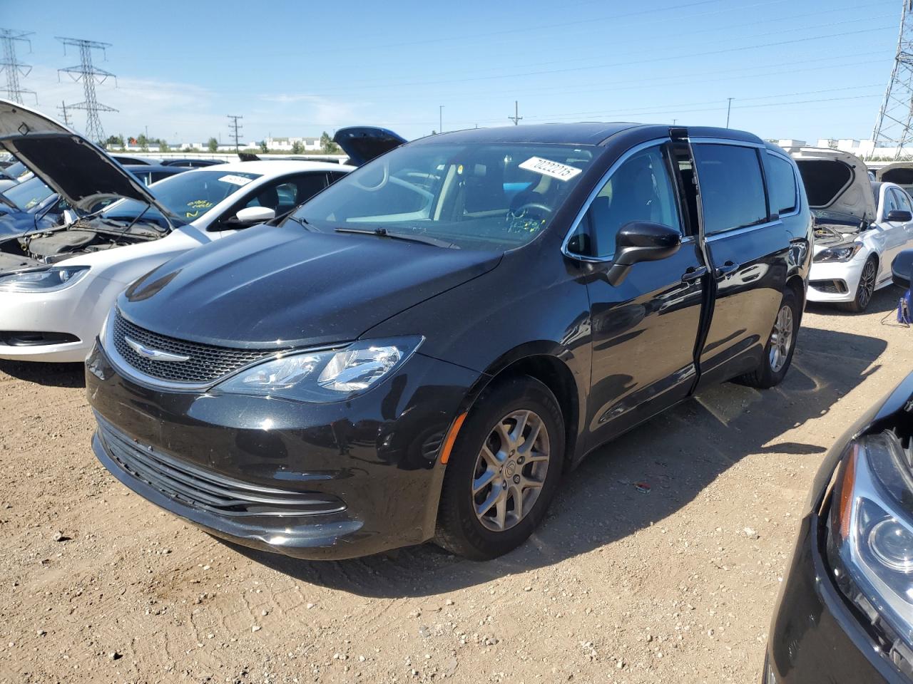 2020 Chrysler Voyager