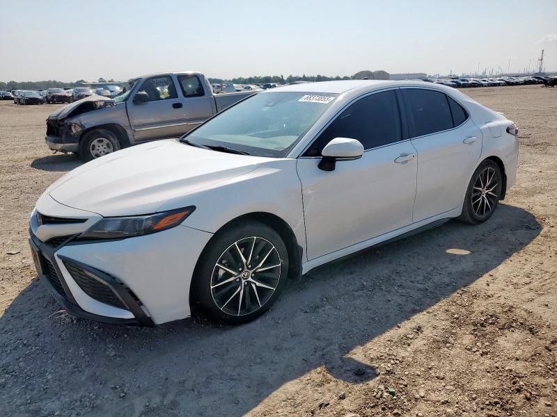 2022 Toyota Camry se SE